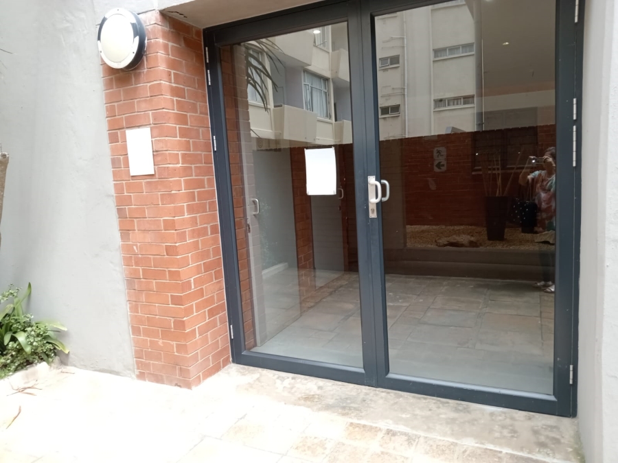 2 Bedroom Property for Sale in Humewood Eastern Cape